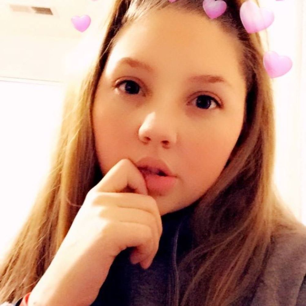 Meet your Posher, Alyssa